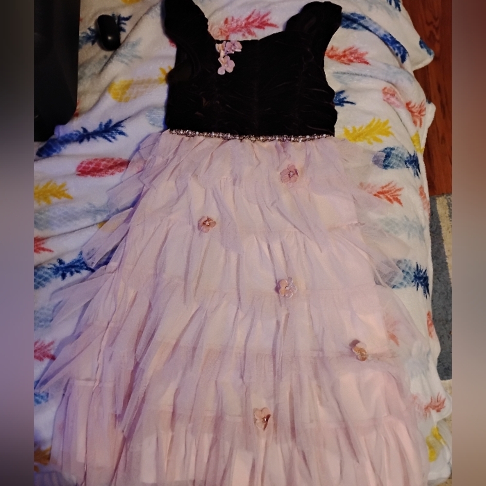 Dress - Picture 3 of 5